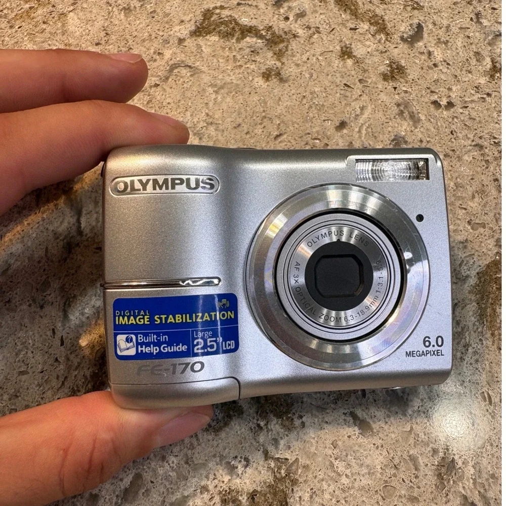 Tested Olympus FE-170 6.0MP Digital Camera 3x Optical Zoom w/ Picture Card